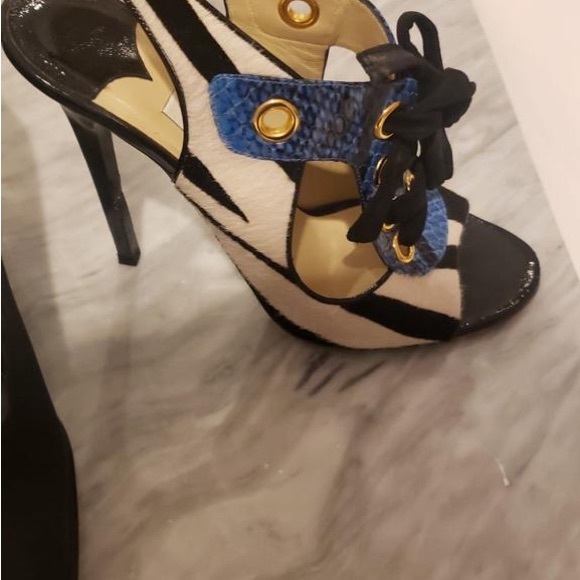 Jimmy Choo Zebra Print Heel - Picture 12 of 13